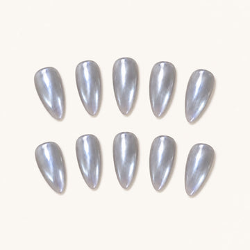 Liquid Silver | Medium Almond