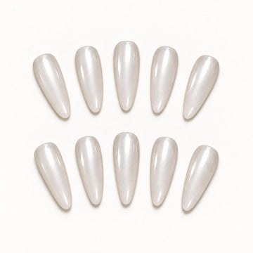 Ivory Halo | Medium-Long Almond