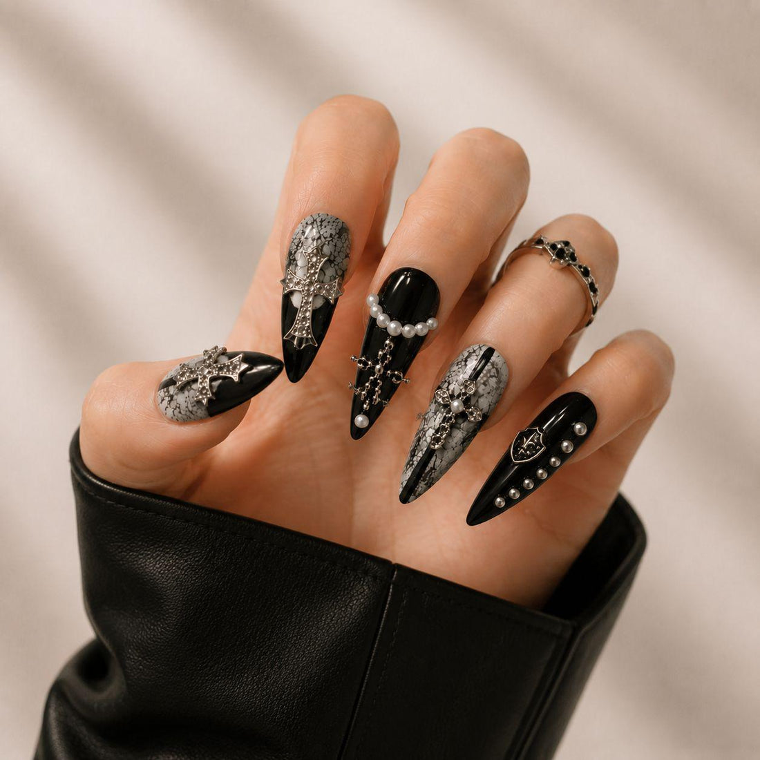 Rosary Pearl | Long Stiletto