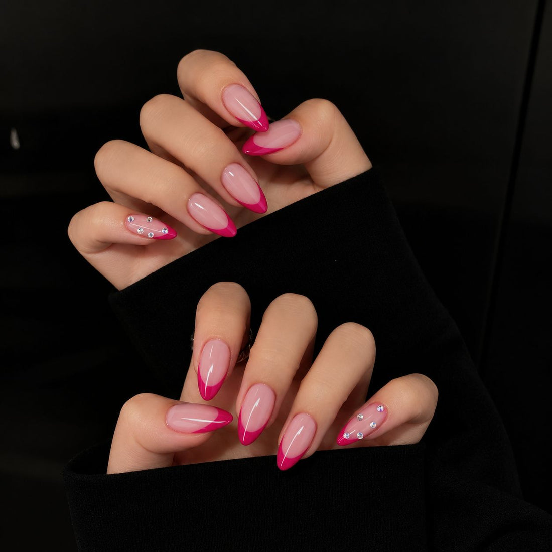 Fuchsia Curve | Long Almond