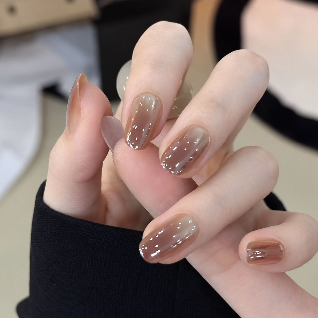 Mocha Glass | Short Almond